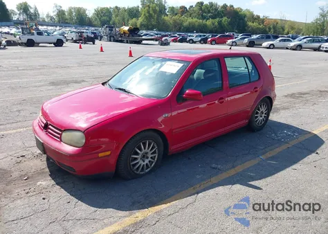 2005 Volkswagen Golf Gls 2.0L from USA, damaged, VIN 9BWGL61J854009874